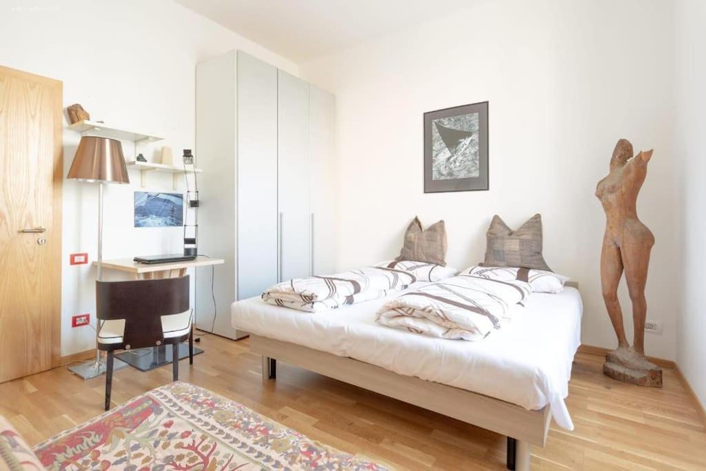 Victoria Apartment Болзано Екстериор снимка